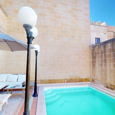 Qala Bed&Breakfast With Swimming Pool - Il-Wenniessa Екстериор снимка