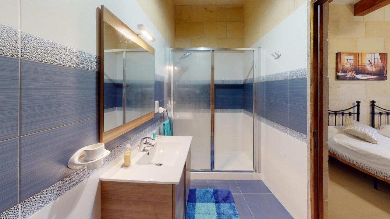 Qala Bed&Breakfast With Swimming Pool - Il-Wenniessa Екстериор снимка